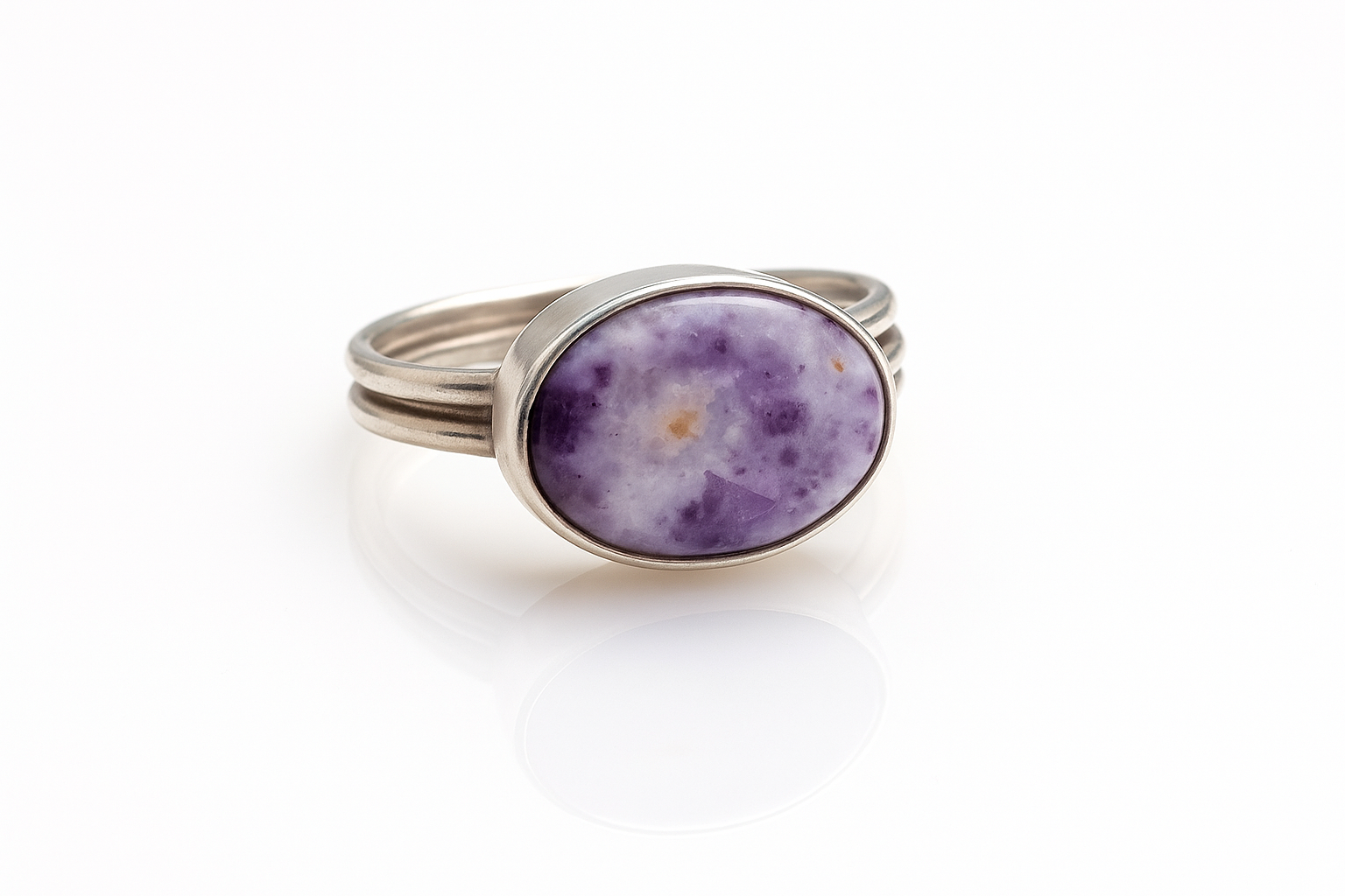 Elysia: A Ring for Eternal Transformation