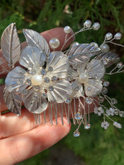 #005 Silver Bridal Hair Comb – Floral Design with Pearls & Crystal Accents