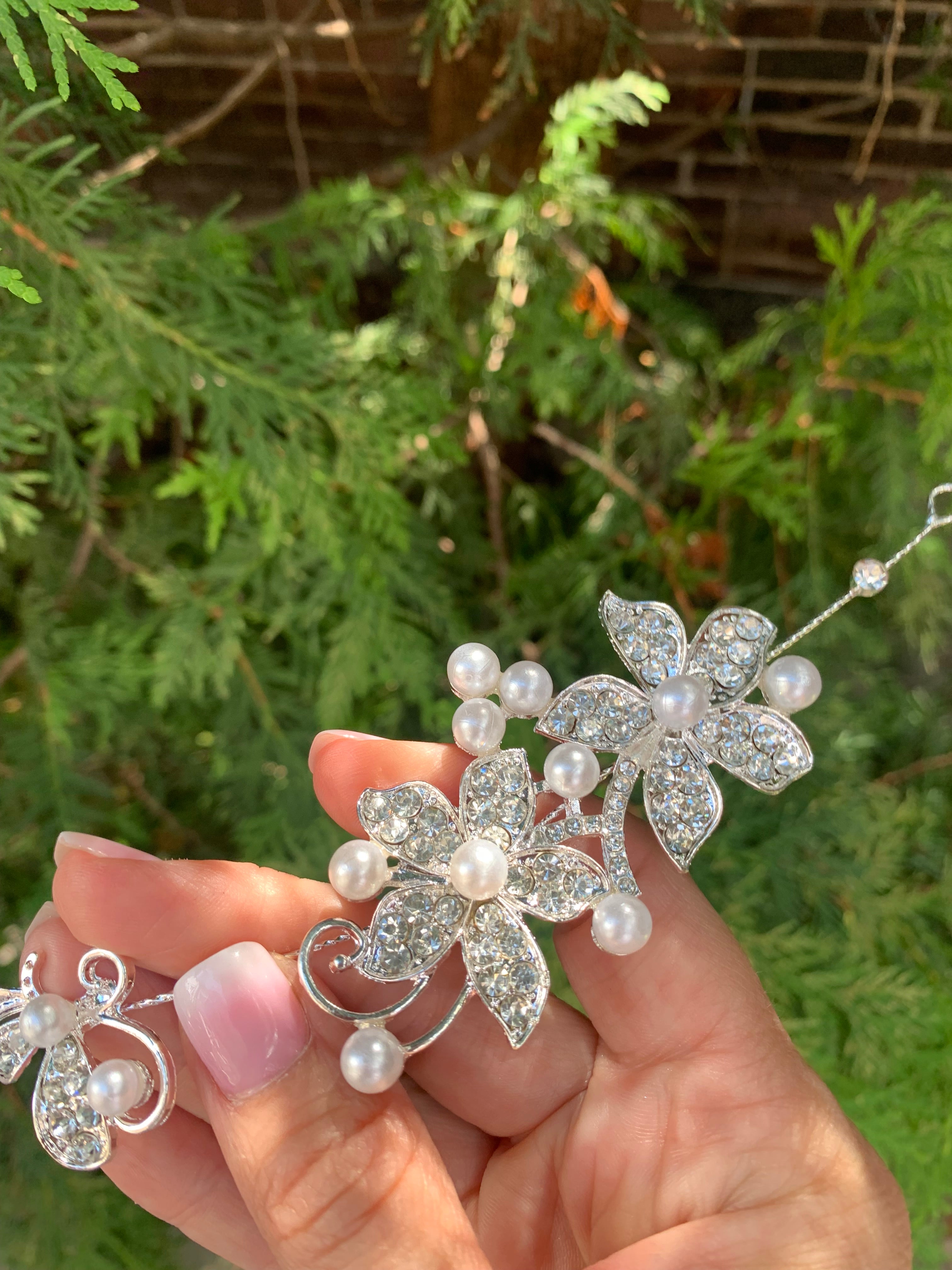 #033 Bridal Flower Pearl & Crystal Hair Vine 12" for Wedding or Prom