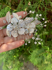 #005 Silver Bridal Hair Comb – Floral Design with Pearls & Crystal Accents