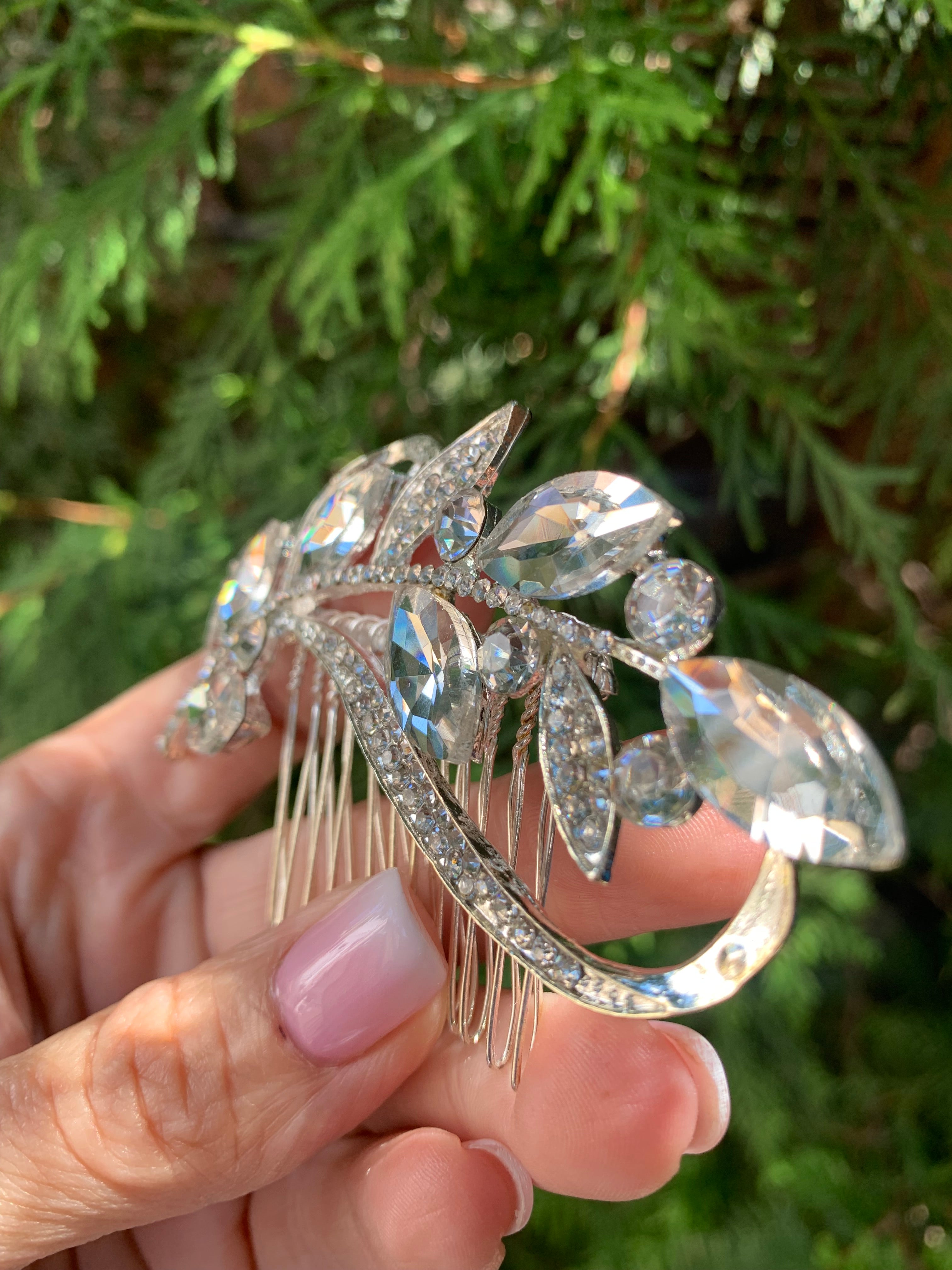 #015: Silver Bridal Hair Comb – Crystal Leaf Design with Sparkling CZ Accents