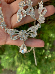#039: Silver Bridal Jewelry Set – Crystal Necklace & Drop Earrings for Weddings