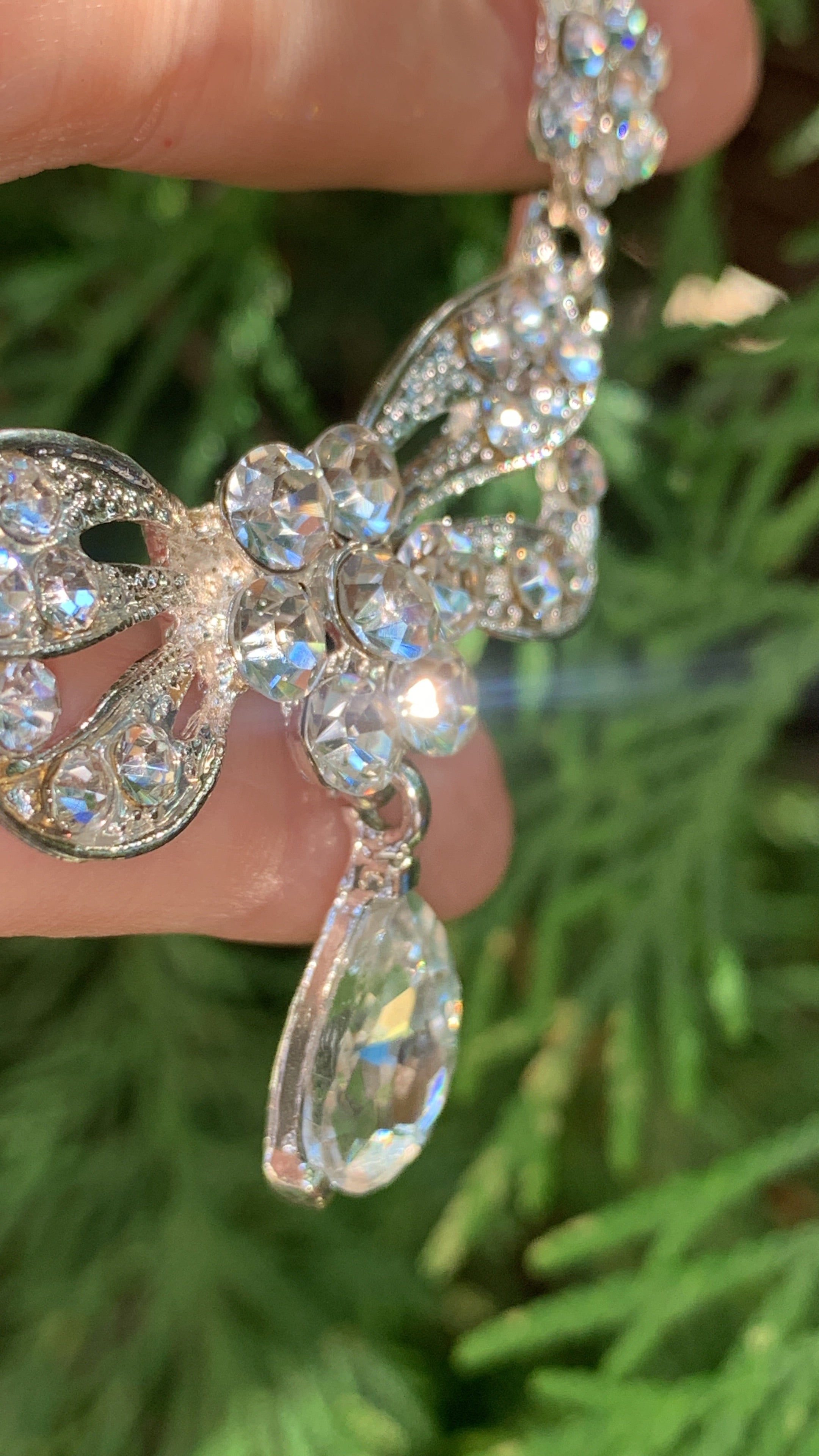 #039: Silver Bridal Jewelry Set – Crystal Necklace & Drop Earrings for Weddings