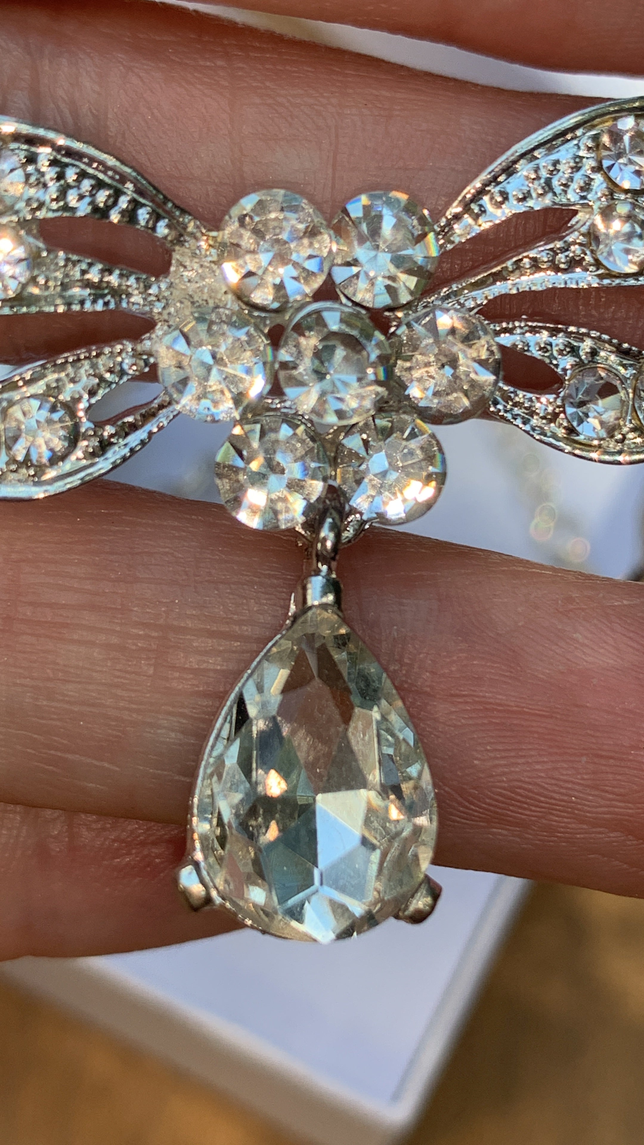 #039: Silver Bridal Jewelry Set – Crystal Necklace & Drop Earrings for Weddings