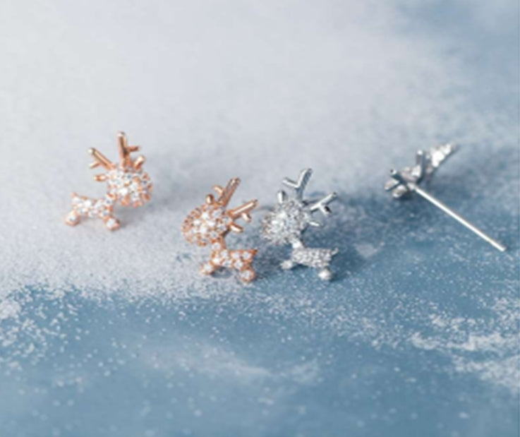 Cute Reindeer Earrings and Necklace