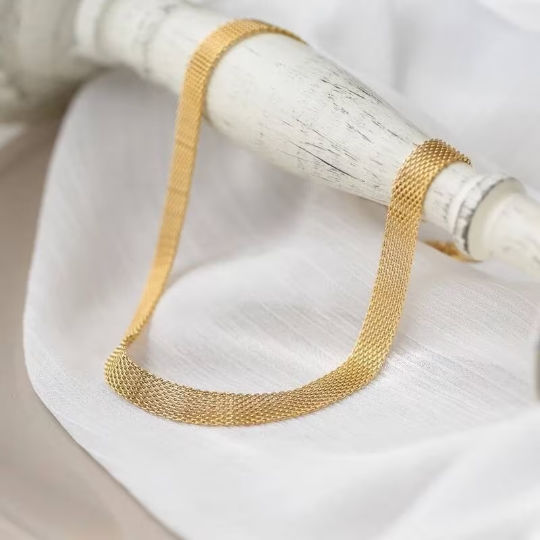 Sample Sale: Mesh Necklace in Stainless Steel Gold