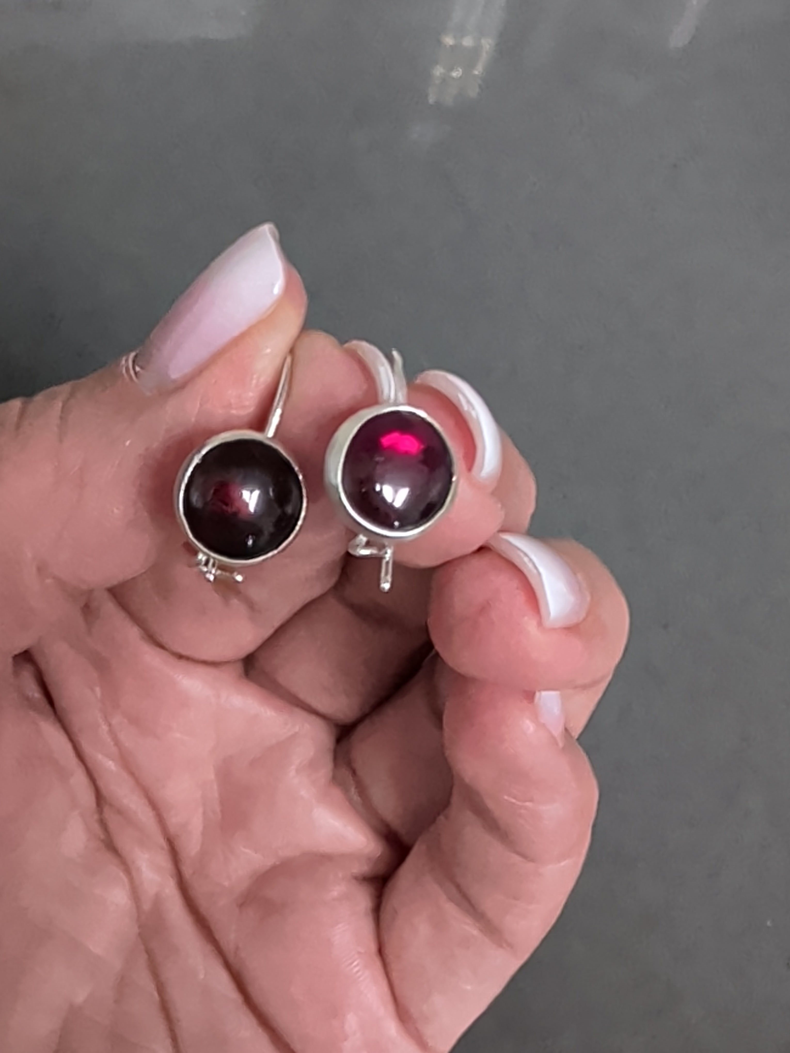 Pomegranate Kiss – Asymmetric Garnet Earrings