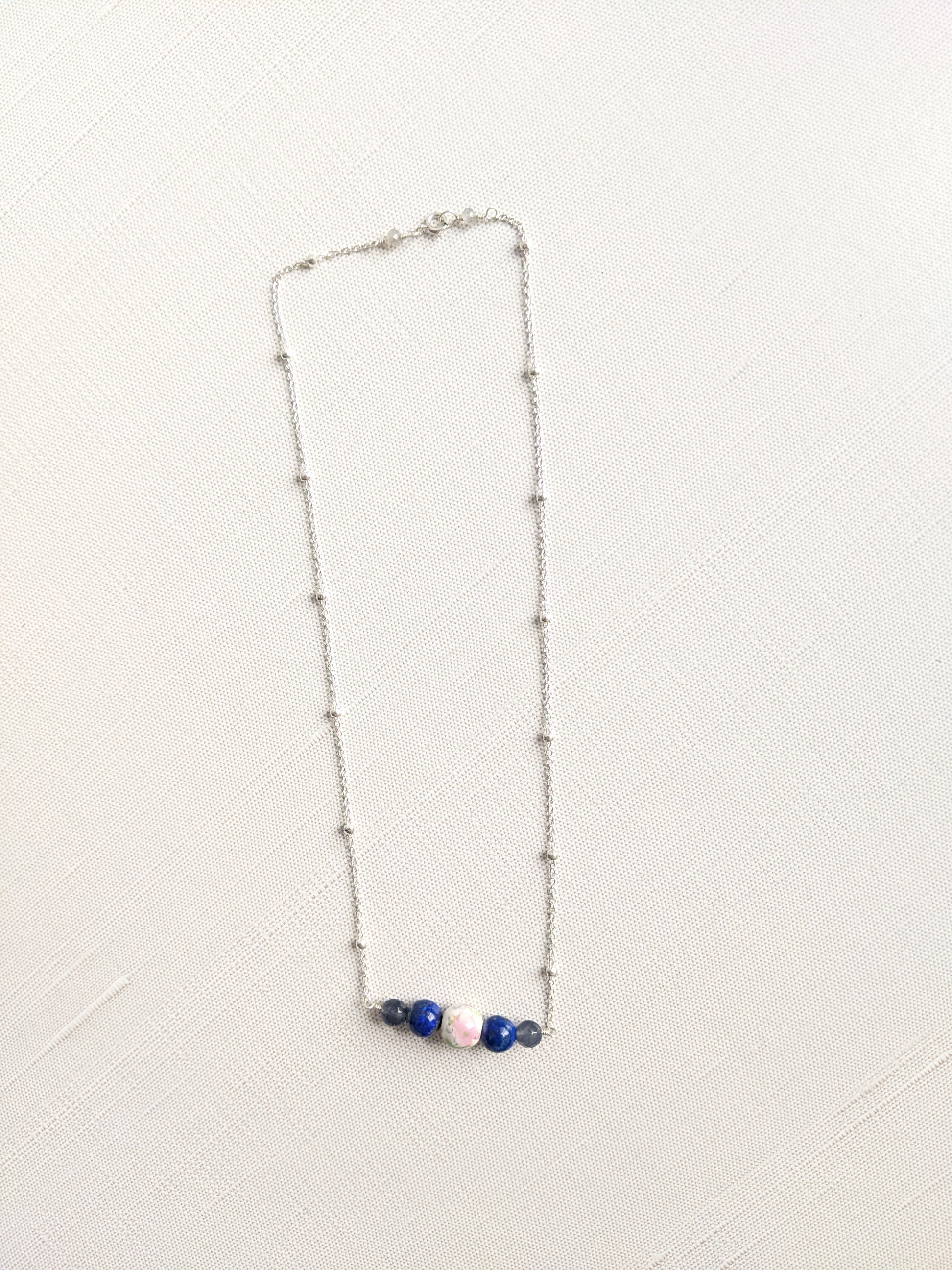 Blooming Lapis Lazuli Stardust Necklace in Sterling Silver