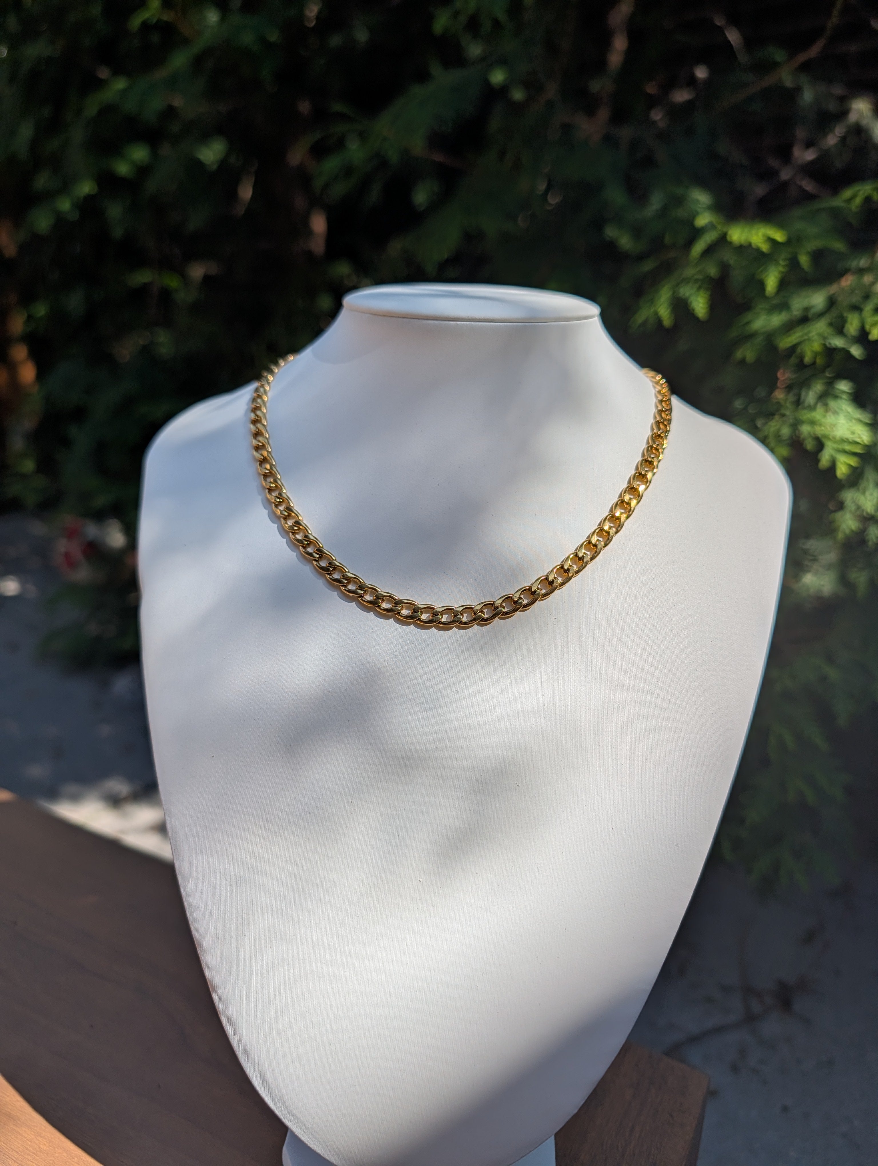Sample Sale: Gold Curb Chain Necklace in Stainless Steel