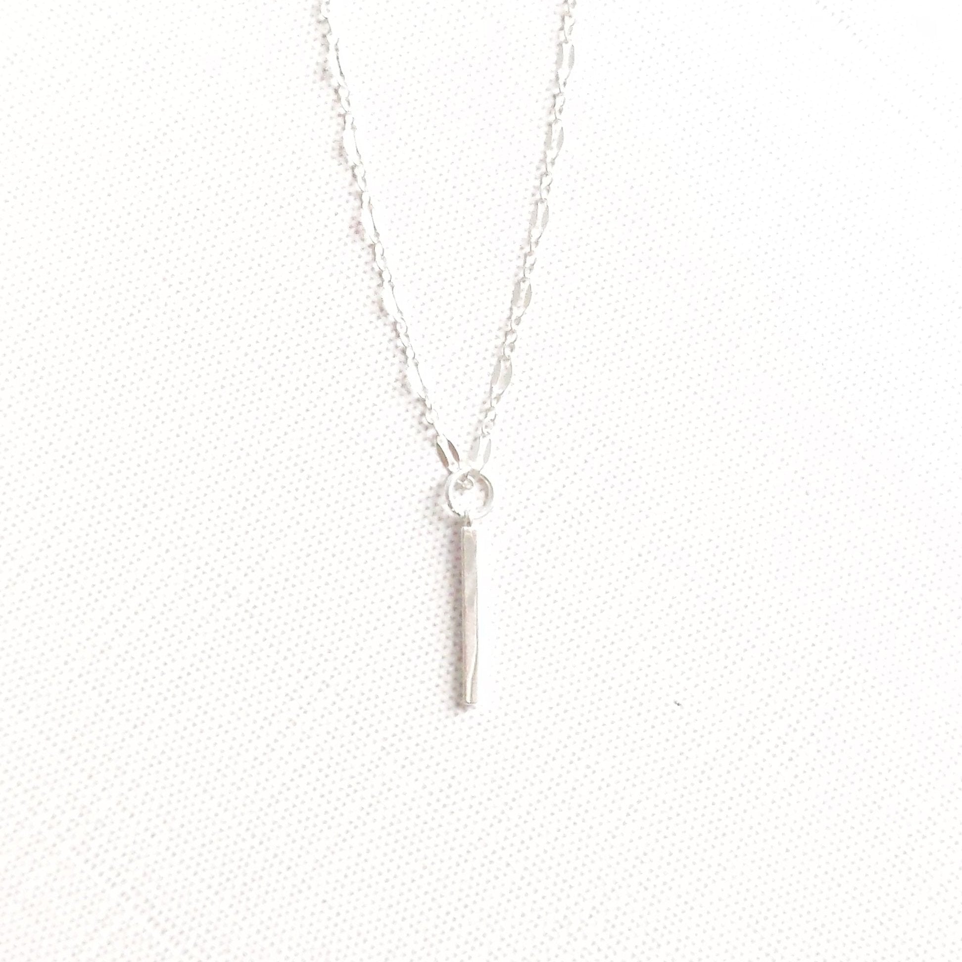 Bar Shimmer Necklace in Sterling Silver