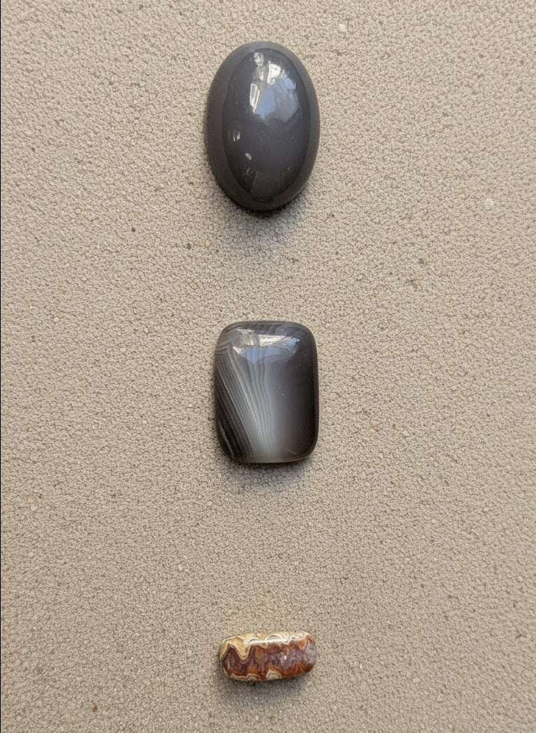 Neutral Agate Deposit